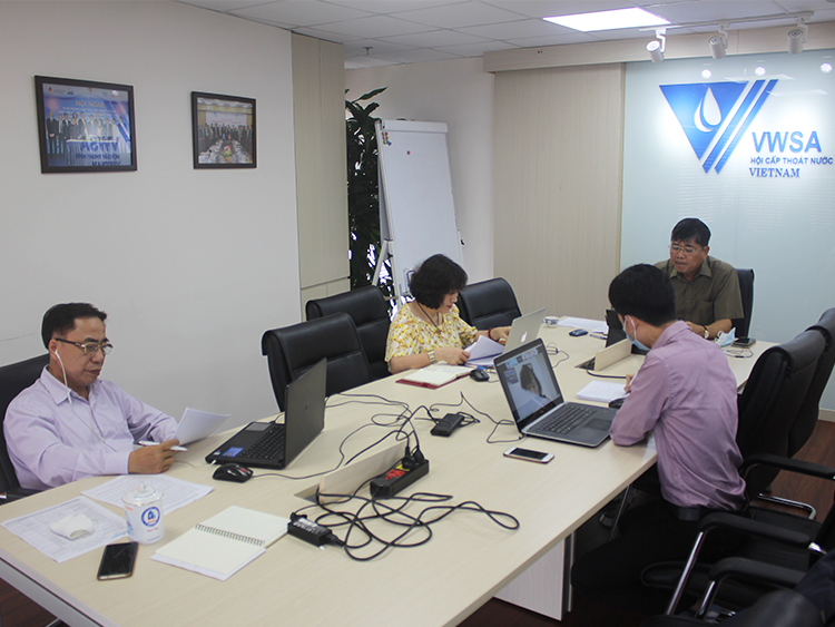 Hội Cấp thoát nước Việt Nam họp trực tuyến với Hội Nước Úc - Ảnh 1.