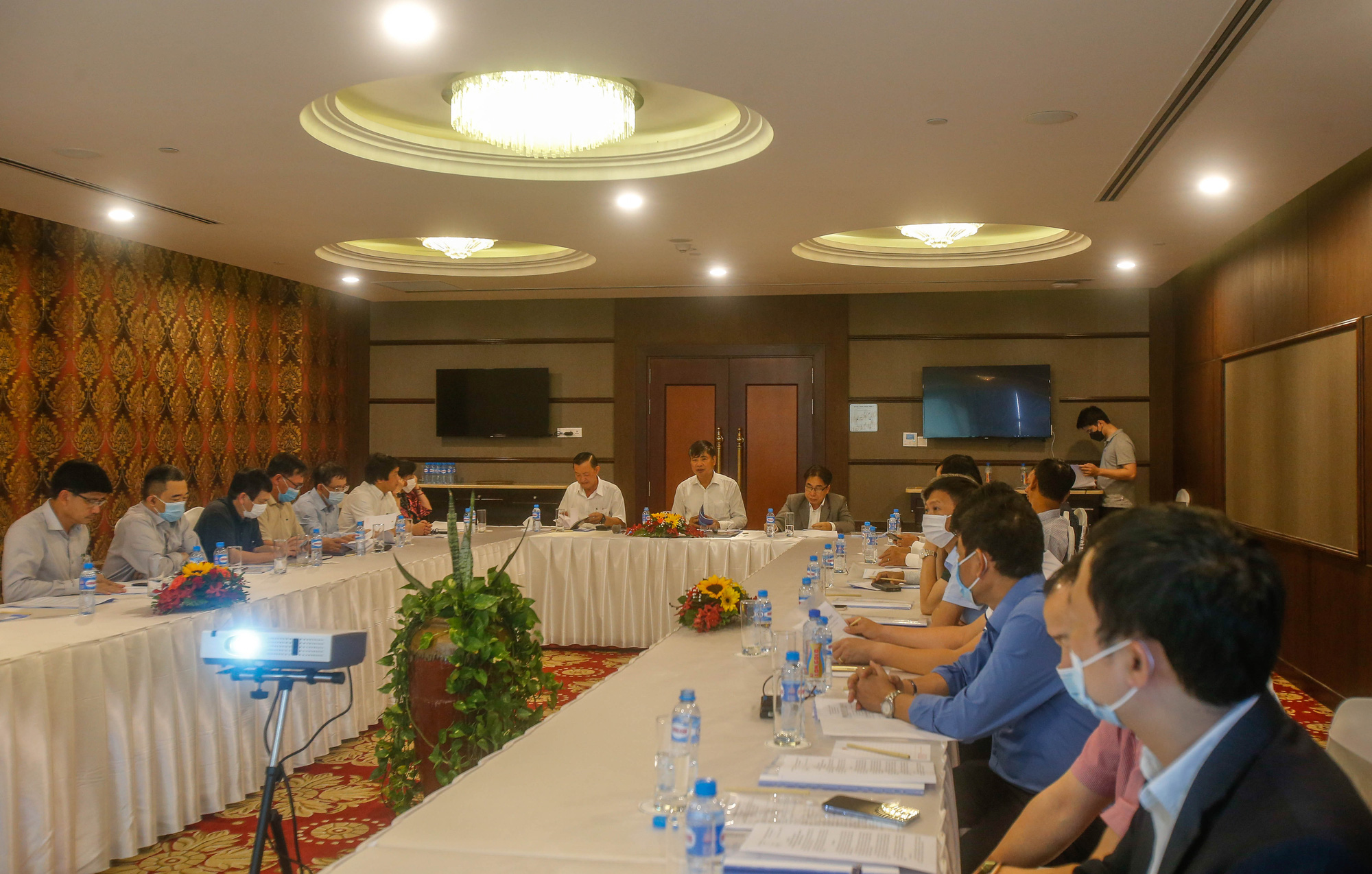 Hội Cấp thoát nước Việt Nam tổ chức Hội nghị Ban Thường vụ lần thứ III và Hội nghị Ban Chấp hành lần thứ IV - Ảnh 2.