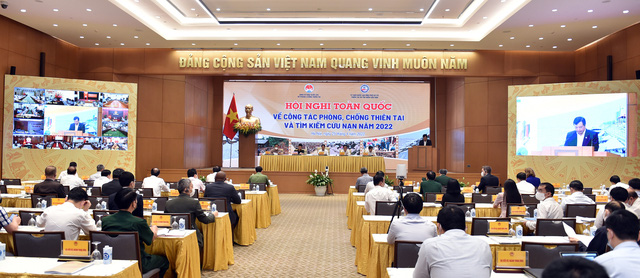 Phó Thủ tướng Lê Văn Thành: Triển khai ngay việc kiểm tra, rà soát kế hoạch phòng, chống thiên tai trên cả nước - Ảnh 3.