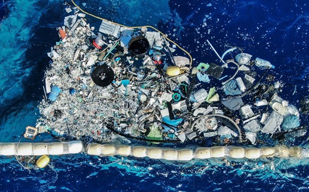 Rác thải ở biển Địa Trung Hải chứa 80% thành phần từ nhựa - Ảnh 1.