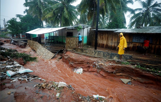 Lũ lụt làm ngập 7.300 ngôi nhà ở phía Nam Mozambique - Ảnh 1.