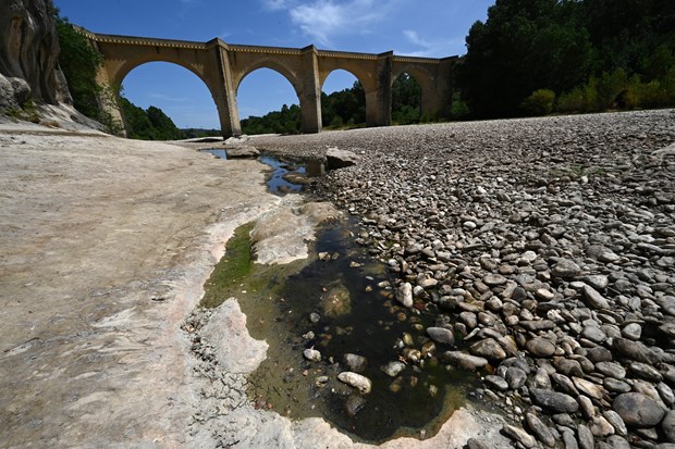 Giới chức Pháp cảnh báo về cuộc khủng hoảng tài nguyên nước - Ảnh 1.