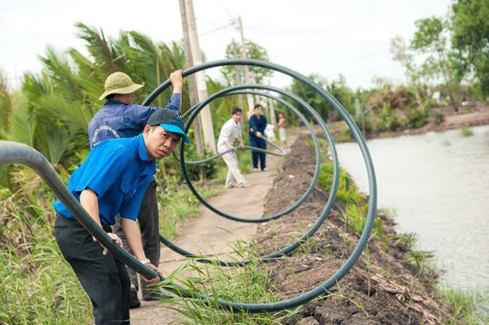 SAWACO mở rộng cấp nước phục vụ hàng nghìn người dân Cần Giờ - Ảnh 1.