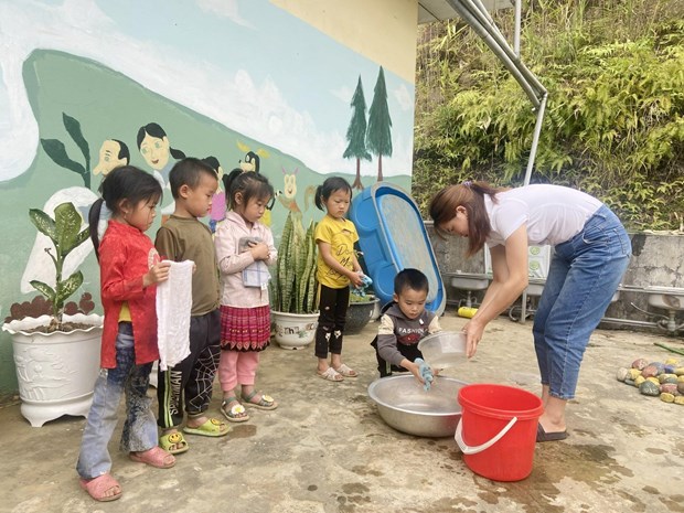 Vùng cao Lai Châu đối mặt với thiếu nước sinh hoạt - Ảnh 2.