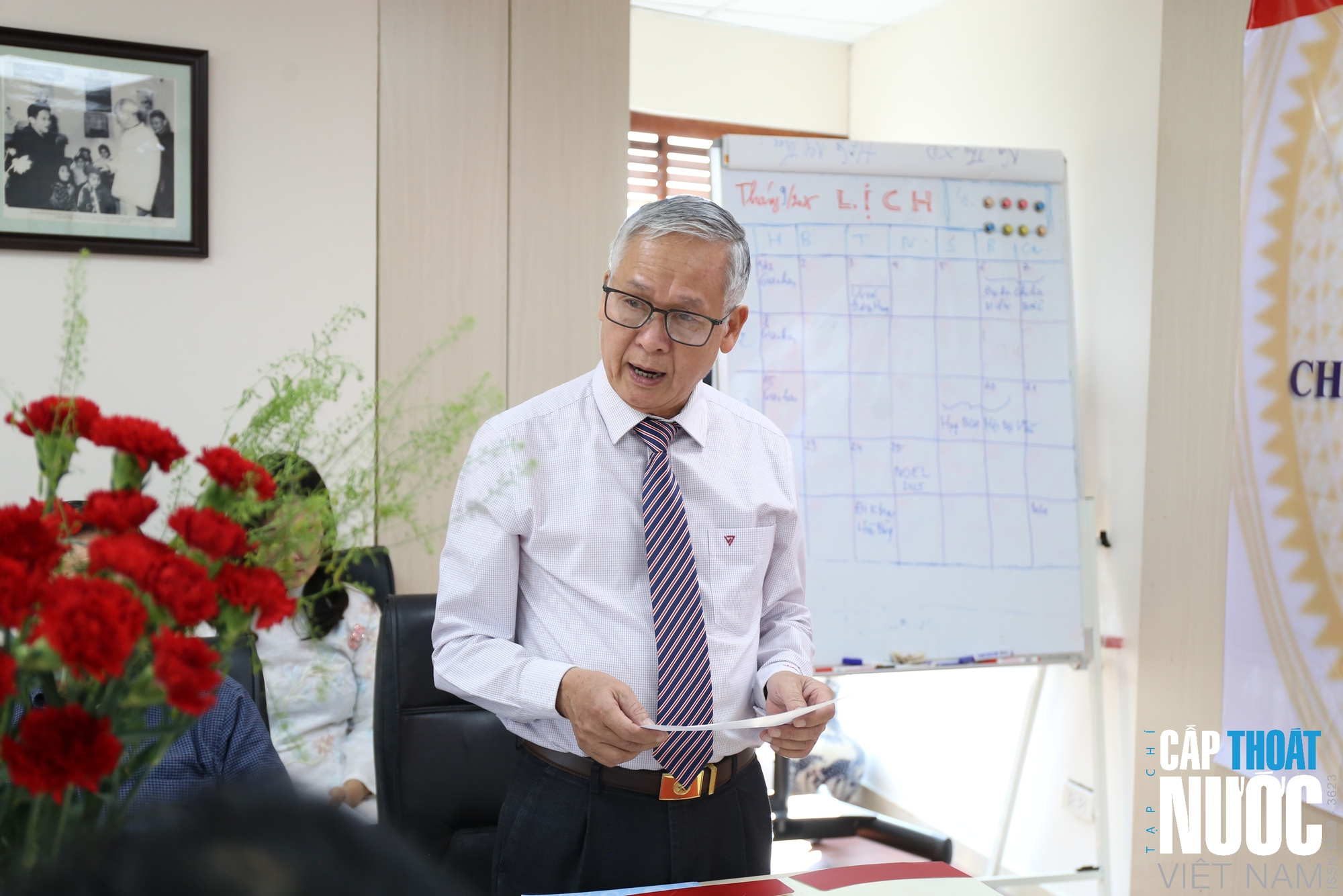 Chi bộ Cơ quan Hội Cấp Thoát nước Việt Nam tổ chức Lễ kết nạp đảng viên - Ảnh 1.