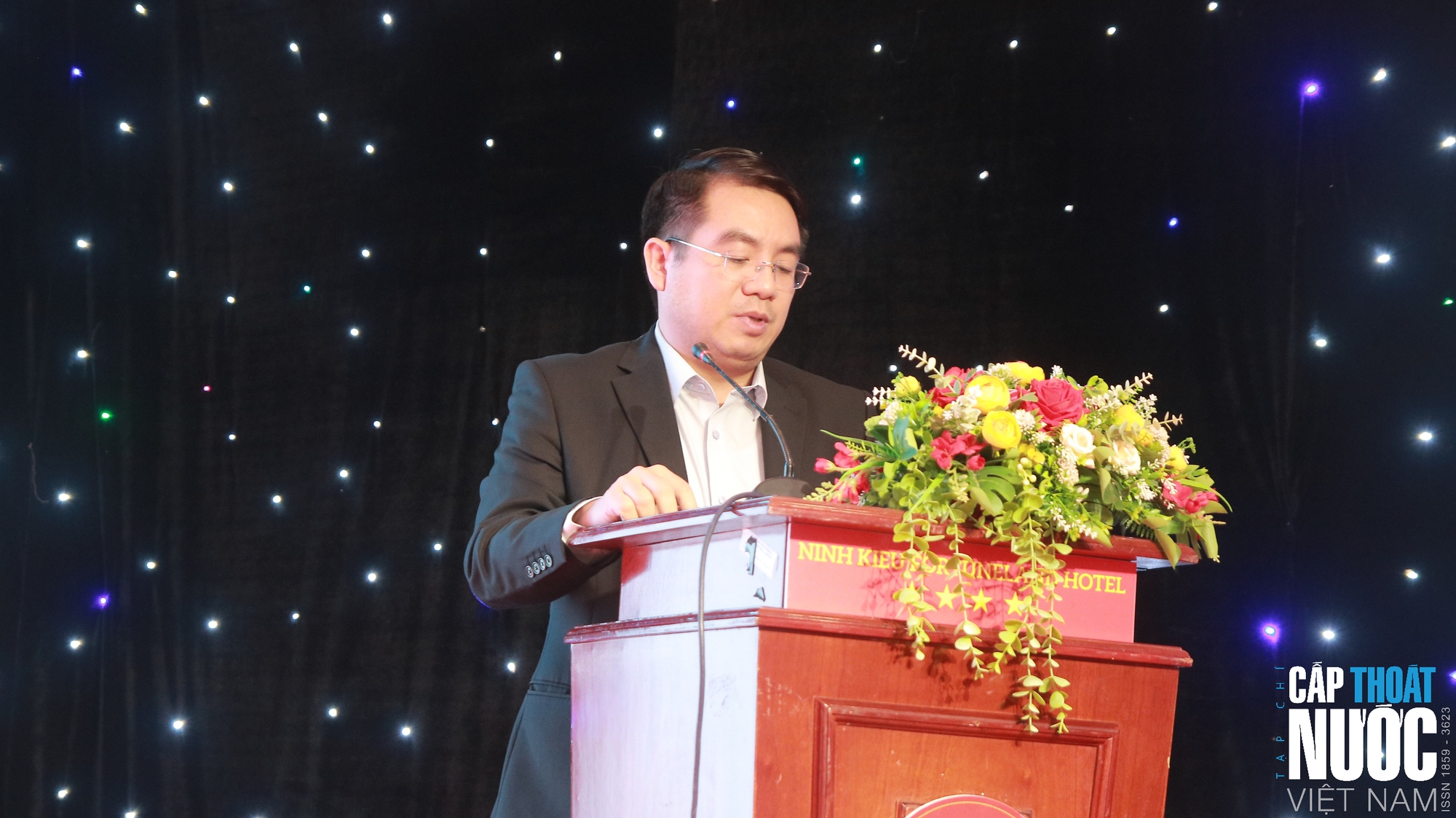 Từ Chương trình cấp nước an toàn đến yêu cầu bảo đảm an ninh nguồn nước - Ảnh 2.