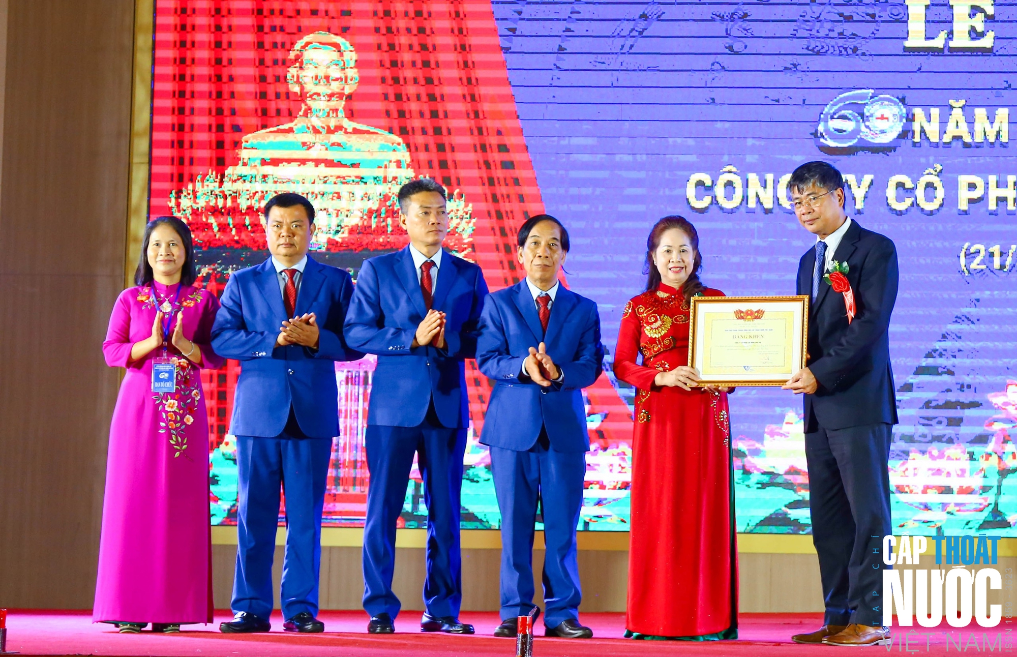 Công ty Cổ phần Cấp nước Phú Thọ: 60 năm khơi nguồn và gìn giữ dòng nước sạch - Ảnh 11.