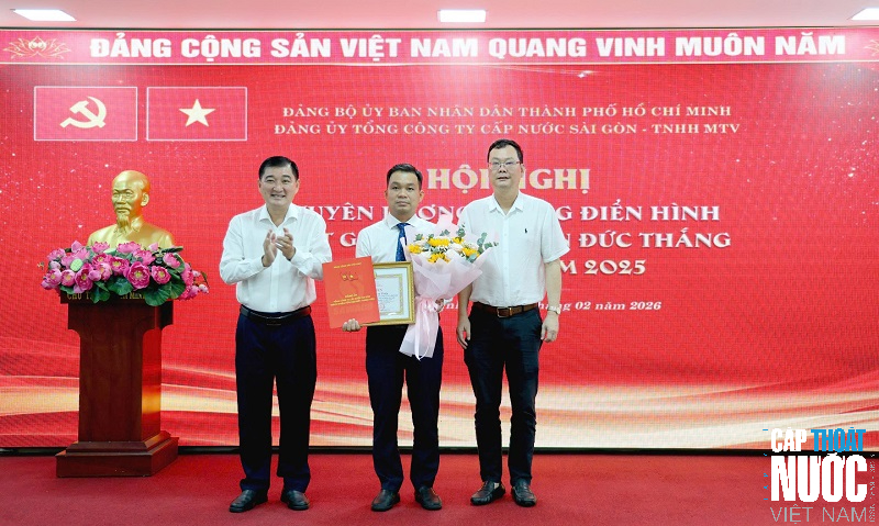 Người “gieo” sáng kiến trong quản trị nước sạch đô thị - Ảnh 2.