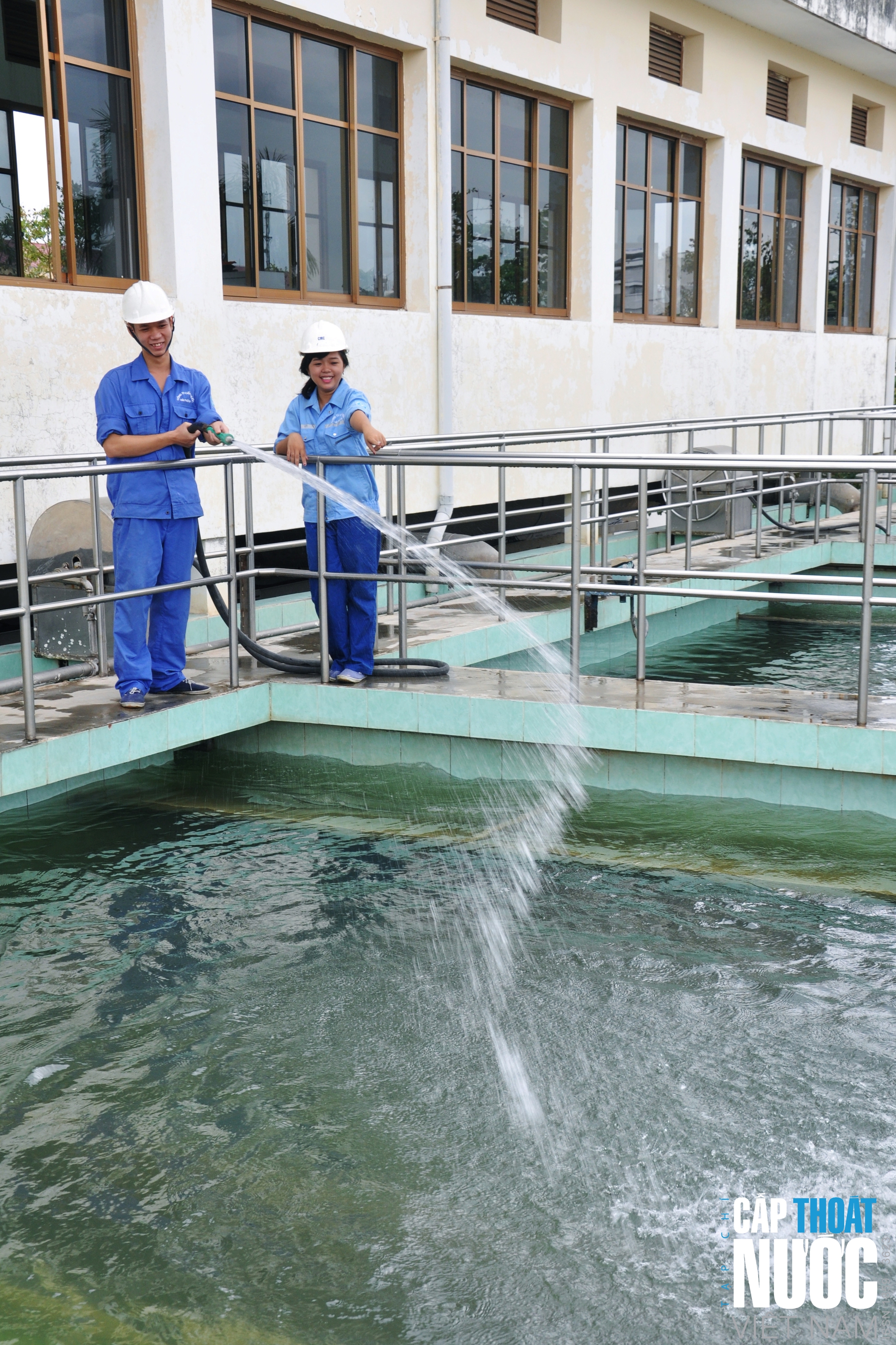 Đẩy nhanh hoàn thiện thể chế, xây dựng Luật Cấp, thoát nước- Ảnh 2.