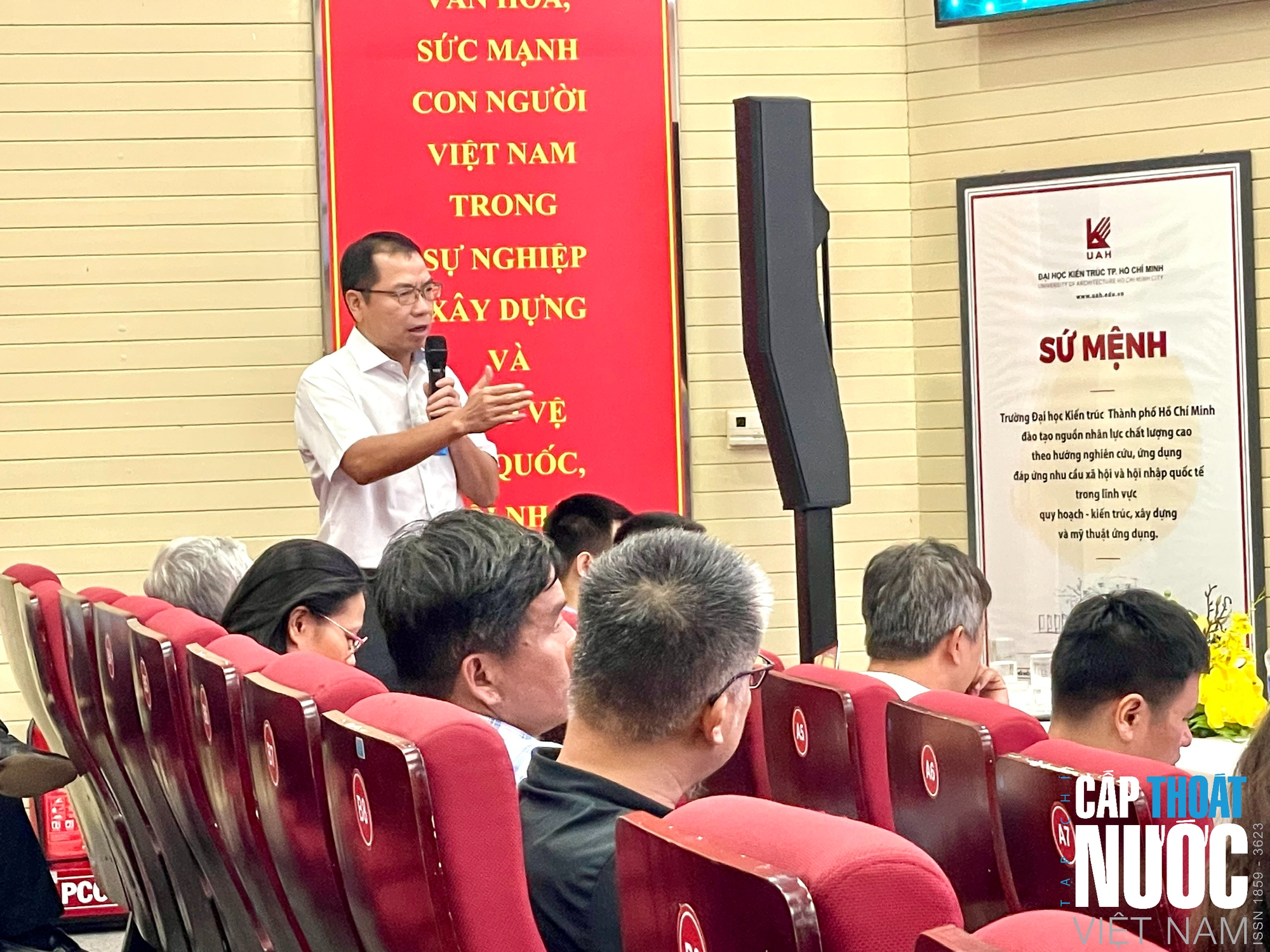 Đào tạo nhân lực ngành nước trước yêu cầu mới của đô thị - Ảnh 4.