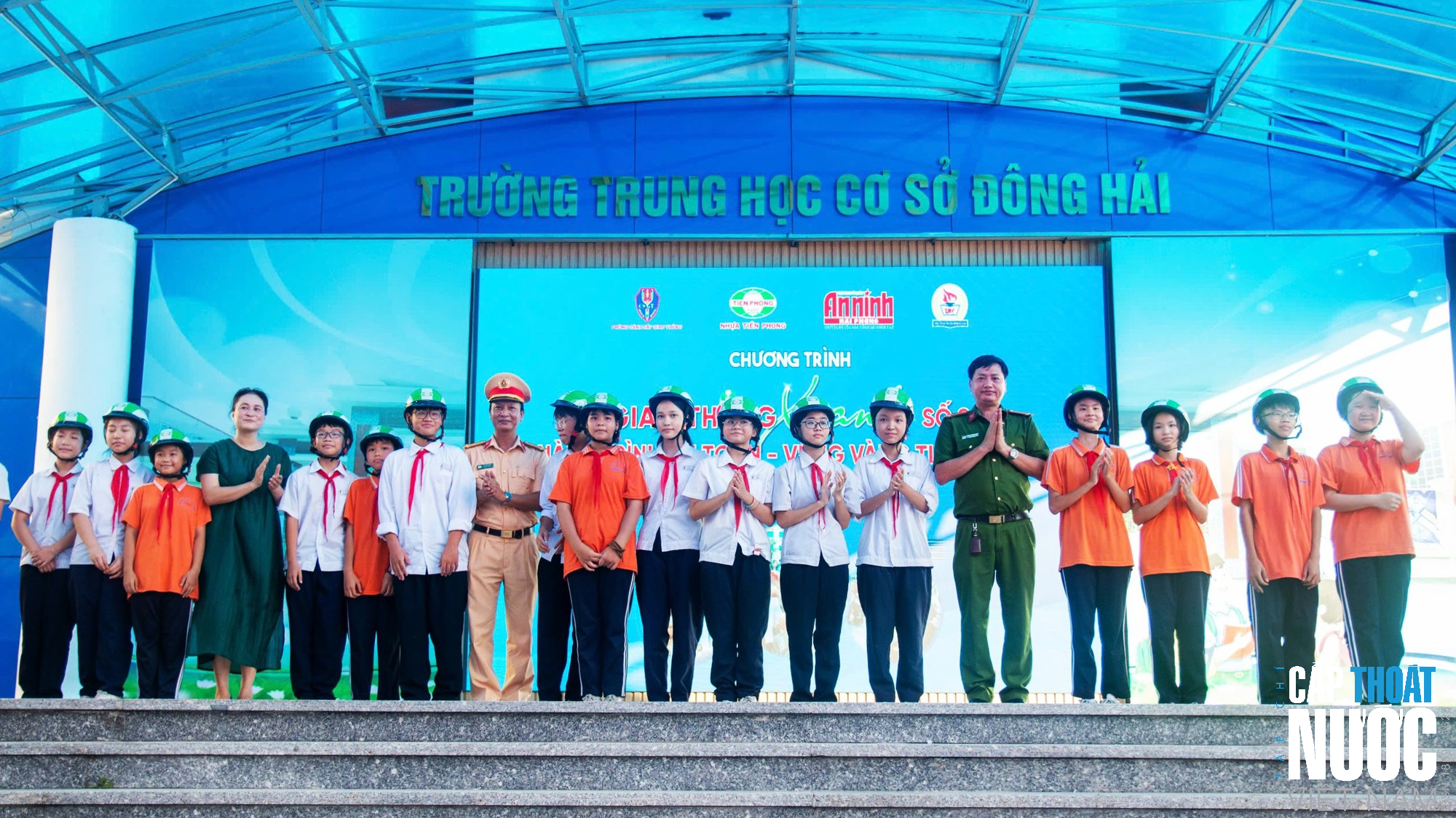 Nhựa Tiền Phong lan tỏa trách nhiệm cộng đồng qua chương trình “Giao thông xanh” - Ảnh 1.