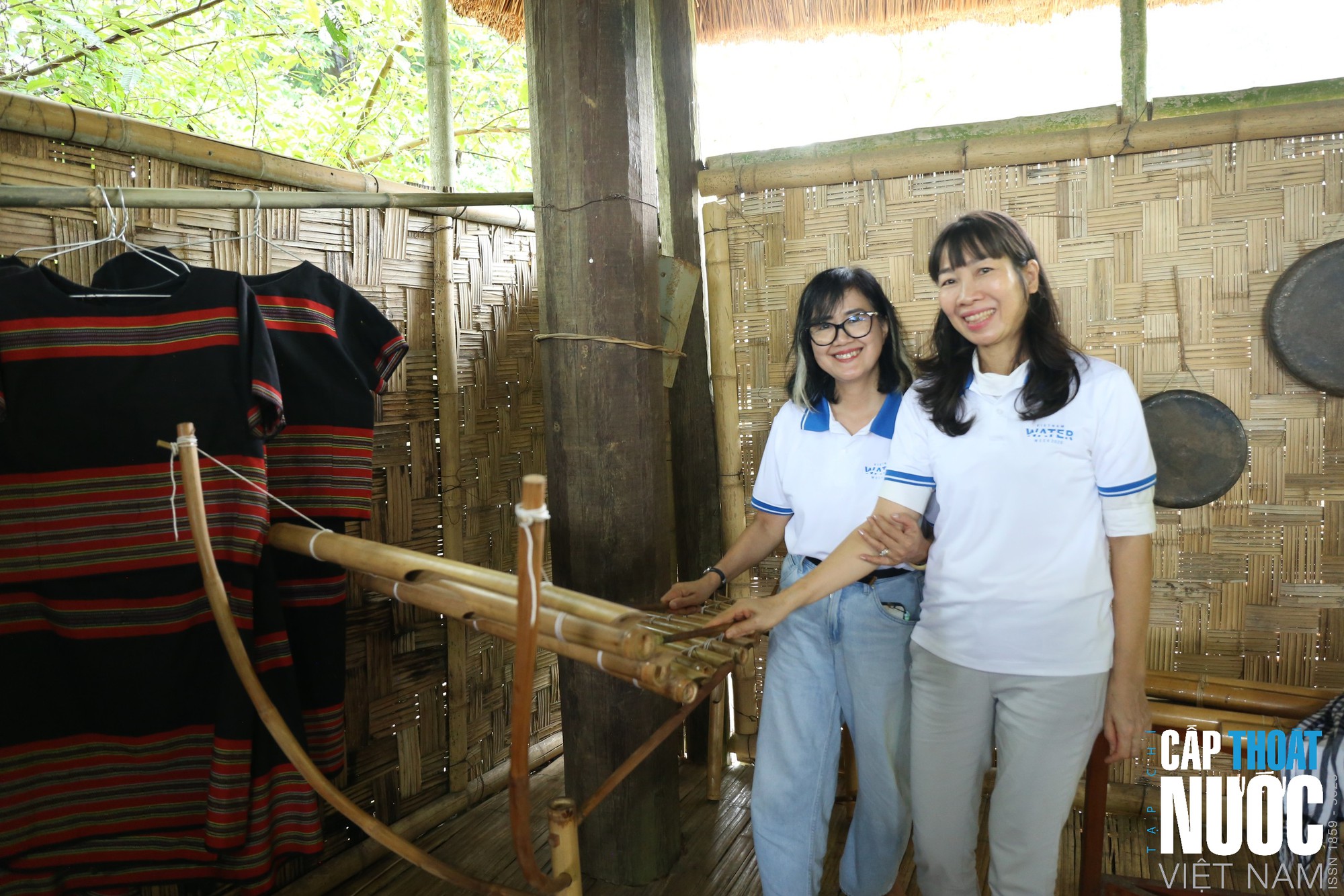 Hơn 100 du khách tham gia chương trình tham quan thực tế trong khuôn khổ Vietnam Water Week 2026- Ảnh 2.