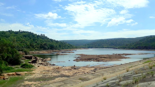 Há» nÆ°á»c DÆ°Æ¡ng ÄÃ´ng Äang cÃ³ nguy cÆ¡ cáº¡n kiá»t nguá»n nÆ°á»c /// HOÃNG TRUNG