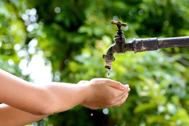 Phụ nữ được cho là có vai trò quan trọng trong việc cải thiện nhận thức về sử dụng nước hợp lý, tiết kiệm - Ảnh 3.