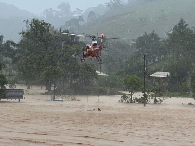 Lũ lụt ở Brazil ảnh hưởng đến hàng trăm hộ gia đình - Ảnh 3.