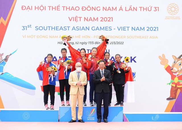 SEA Games 31 ngày 18/5: Canoeing Việt Nam lập cú đúp HCV - Ảnh 1.