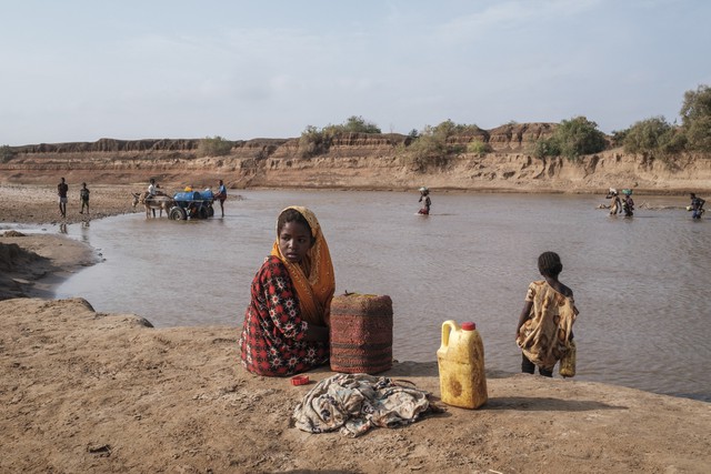 UNICEF: Hạn hán nặng hơn đấy nạn tảo hôn tăng ở Ethiopia - Ảnh 3.