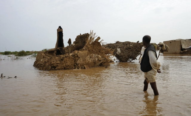 Sudan ban bố tình trạng khẩn cấp do lũ - Ảnh 1.