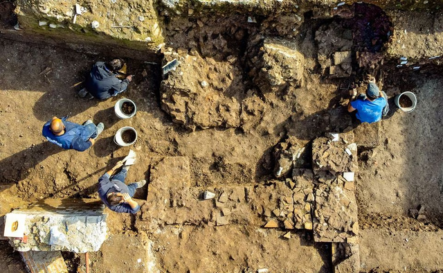 Nước làm hỏng cuộc tìm kiếm khảo cổ con đường La Mã - Ảnh 2.