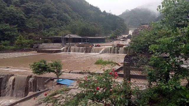 Lũ quét do mưa lớn gây thiệt hại nghiêm trọng ở Lai Châu - Ảnh 1.