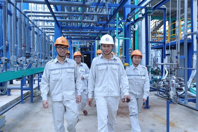 Công ty hóa chất Đông Á - 20 năm thành lập và phát triển - Ảnh 2.