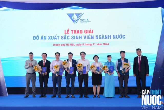 Lộ diện 2 nam sinh đoạt giải nhất Giải thưởng Đồ án tốt nghiệp xuất sắc năm 2024- Ảnh 3.