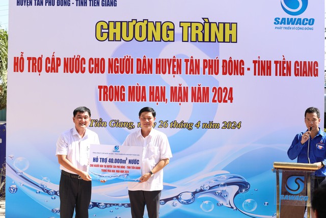 SAWACO hỗ trợ 40.000m3 nước cho bà con vùng hạn mặn tại tỉnh Tiền Giang- Ảnh 1.