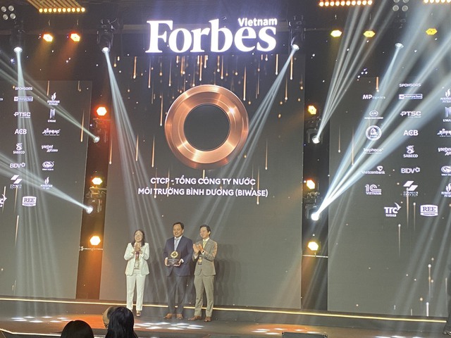 Năm thứ 5 liên tiếp BIWASE được FORBES vinh danh “Top 50 Doanh nghiệp Niêm yết tốt nhất Việt Nam 2024”- Ảnh 1.