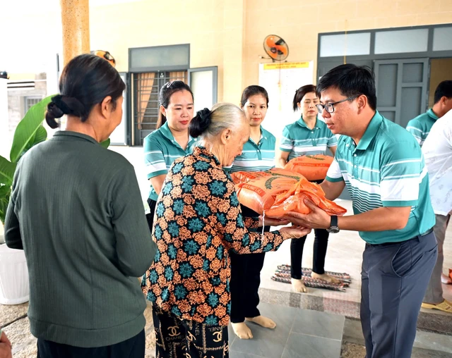 BWACO nối dài hành trình nhân ái và tri thức - Ảnh 1.