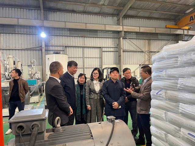 Hội Cấp Thoát nước Việt Nam thăm và làm việc tại Nhà máy Thuận Phát - Ảnh 4.