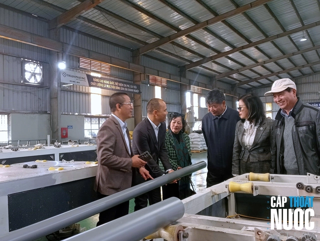 Hội Cấp Thoát nước Việt Nam thăm và làm việc tại Nhà máy Thuận Phát - Ảnh 8.