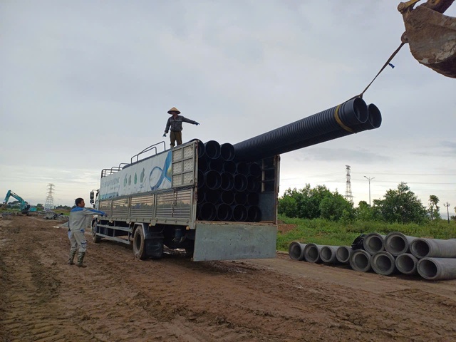 Ống nhựa gân sóng 2 lớp: Giải pháp cho các công trình thoát nước bền vững - Ảnh 1.