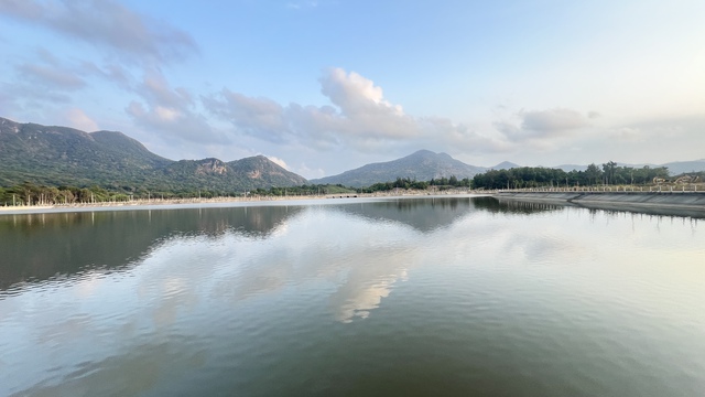 Nước sạch - nền tảng lặng lẽ cho một đặc khu xanh- Ảnh 1.