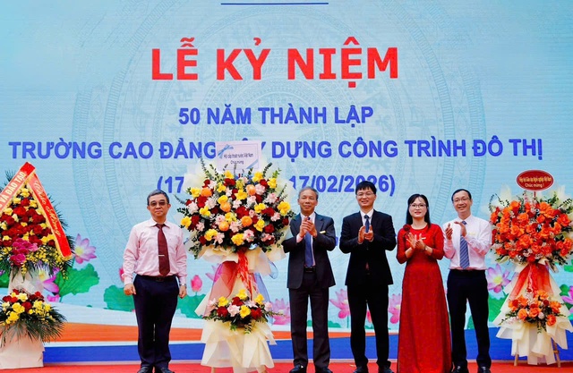 Trường Cao đẳng Xây dựng Công trình đô thị kỷ niệm 50 năm thành lập- Ảnh 1.