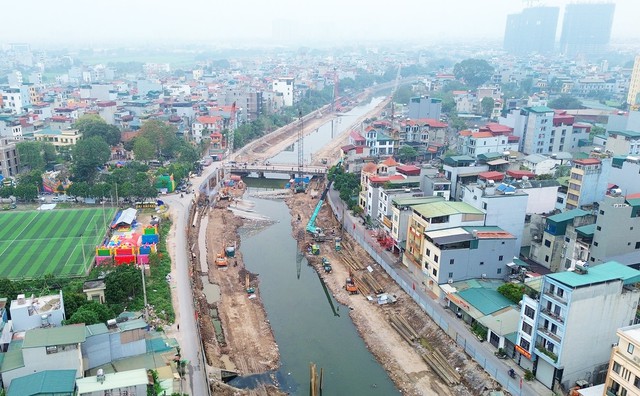 Hà Nội tăng tốc các dự án chống ngập: Tái cấu trúc không gian nước đô thị - Ảnh 1.