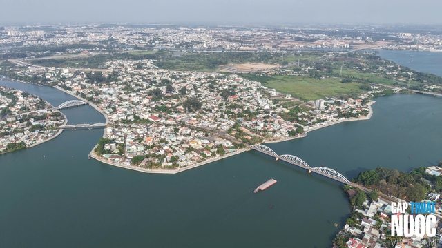 Đồng Nai giữ nguồn nước trước sức ép đô thị hóa và công nghiệp- Ảnh 3. Đồng Nai giữ nguồn nước trước sức ép đô thị hóa và công nghiệp- Ảnh 3.