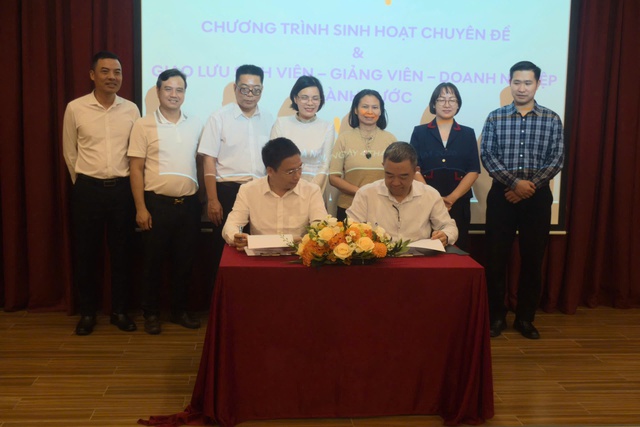 Tổ chức sinh hoạt chuyên đề giao lưu giữa sinh viên ngành Nước với doanh nghiệp ngành Nước- Ảnh 2.