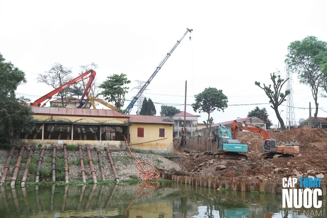 Hà Nội: Tăng tốc thi công các dự án chống ngập nhằm kịp ứng phó mùa mưa bão- Ảnh 2.