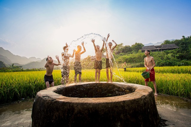 "Nước cho cuộc sống" - Đa sắc màu chủ đề qua các tác phẩm dự thi - Ảnh 3.