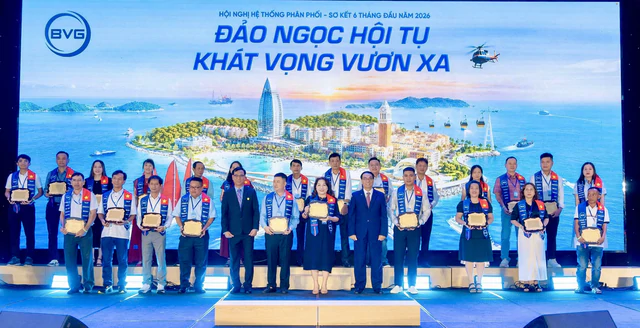 “Đường bay” mới của BVG cùng linh vật BeeVG- Ảnh 1.