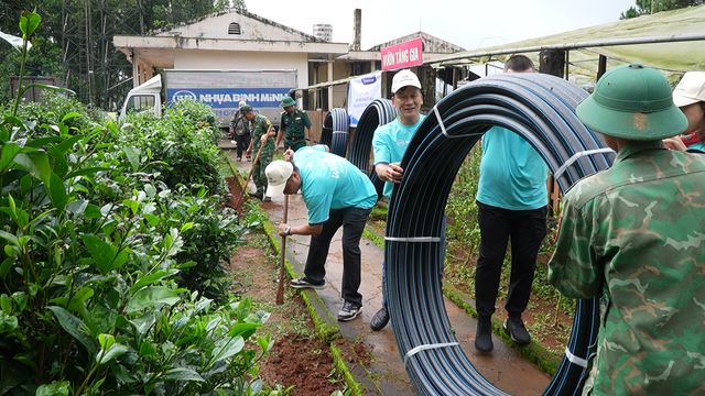 Nhựa B&igrave;nh Minh tiếp tục dự &aacute;n đưa nước sạch đến v&ugrave;ng bi&ecirc;n giới v&agrave; miền n&uacute;i- Ảnh 1.