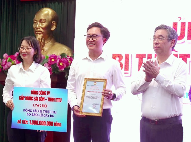 Dòng nước nghĩa tình chảy qua mùa lũ- Ảnh 3.