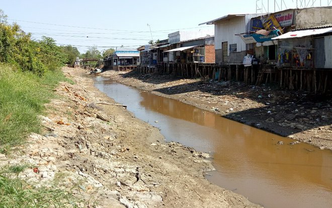 Tren 20.500 gia dinh o Ca Mau thieu nuoc sinh hoat hinh anh 1 han_man.jpg