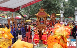 Tục rước nước sông Đà: Giữ gìn “mạch nguồn xanh” trong văn hóa Việt