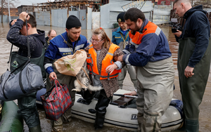 Nga và Kazakhstan đối mặt với trận lũ lụt chưa từng thấy trong 70 năm qua
