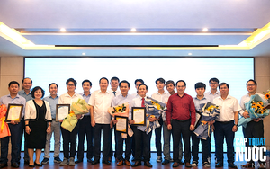 Trao giải Đồ án tốt nghiệp xuất sắc sinh viên ngành Nước năm 2025 khu vực phía Nam