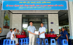 Ấm tình đồng nghiệp trong căn nhà mới của người công nhân Cấp nước