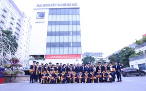 Từ giảng đường đến dây chuyền sản xuất