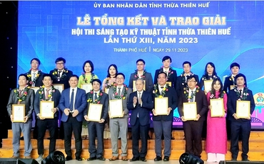 HueWACO đạt giải Khuyến khích Hội thi Sáng tạo Kỹ thuật toàn quốc lần thứ 17