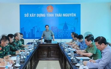 Thủ tướng chỉ đạo 9 nhiệm vụ cấp bách tại Thái Nguyên và xây dựng đường, đê kiên cố hai bên sông Cầu